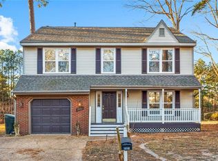 2221 Sussex Pl, Newport News, VA 23602