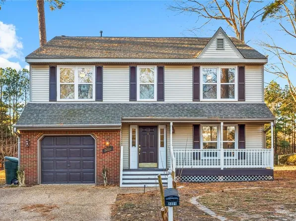 2221 Sussex Pl, Newport News, VA 23602