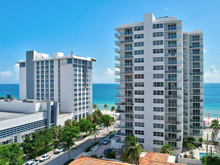 209 N Fort Lauderdale Beach Blvd #8A — Photo 65