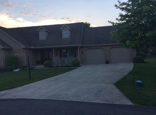 2445 Lupine Ct, Troy, OH