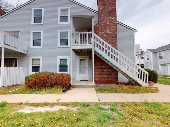 1717 S Cypress St APT 1011, Wichita, KS 67207