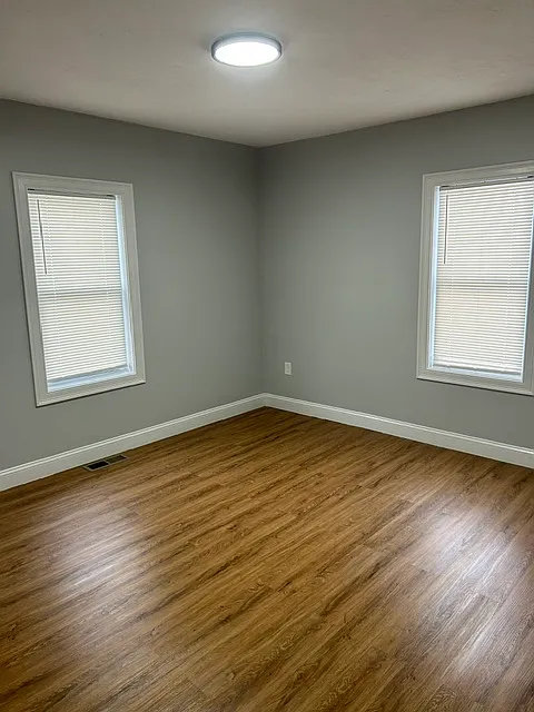 3 bed, $3,350 — Photo 4