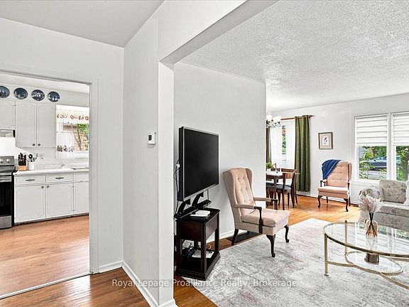 4th image of 280 Haig Rd