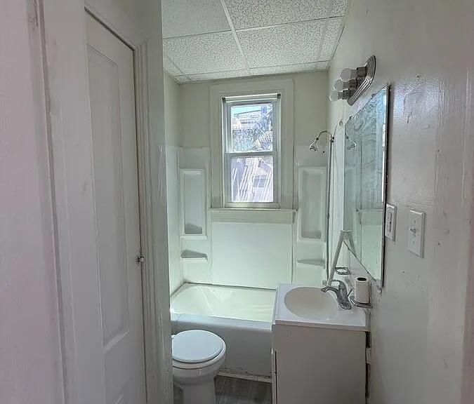 444 Park St #444 PARK ST - APARTM — Photo 6