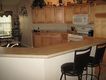 4th image of 408 Arcadia Lakes Dr