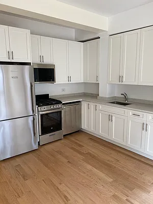 Rented by Real Estate Investors Group LLC | media 9