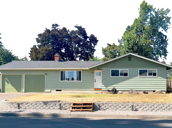 1580 Linden Ave, Springfield, OR 97477