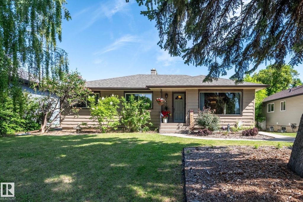 14708 108th Ave NW, Edmonton, AB