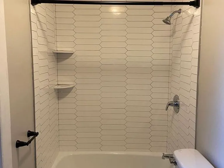 136 Pine St #136 — Photo 5