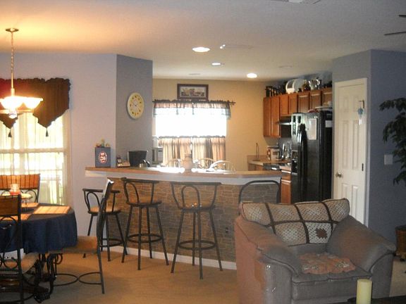 4th image of 2419 Hibiscus Bay Ln