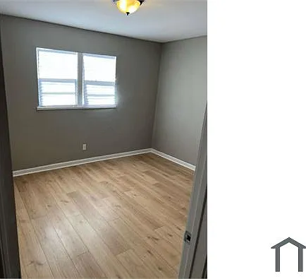 3 bed, 1000 sqft, $1,200 — Photo 1