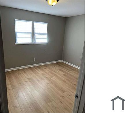 1st image of 3003 Walnut St