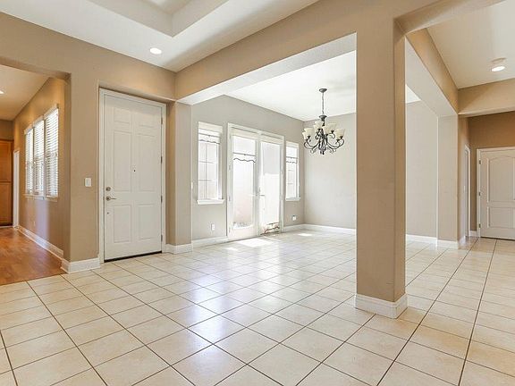 4th image of 2648 Hearthside Way