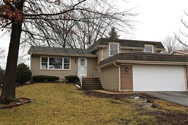 1st image of 4230 Portage Ln