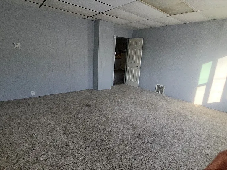 7209 Park Ave — Photo 10
