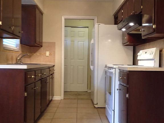 2nd image of 3006 Wedgefield Blvd