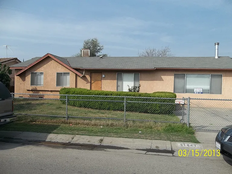 41441 David Rd — Photo 1