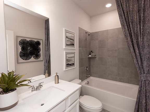 The Jordan model features three spacious bathrooms.