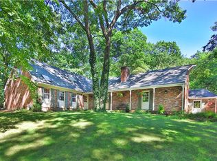 139 Kinnelon Rd, Kinnelon, NJ 07405