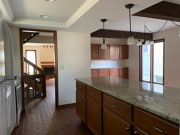 2nd image of 341 Granby Rd