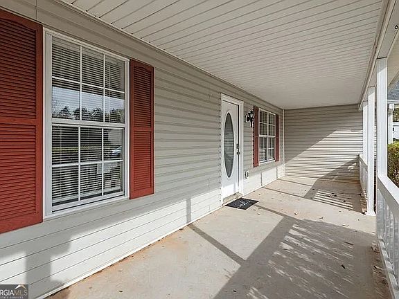 3rd image of 275 Branchwood Dr