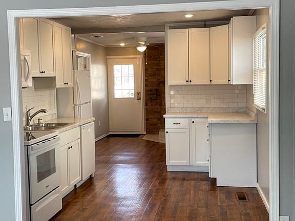 4th image of 6656 Decatur St