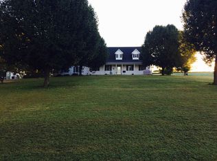 834 Sticks Rd, Jamestown, KY 42629