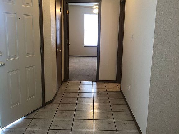 3rd image of 1095 Grinnel Cir APT A