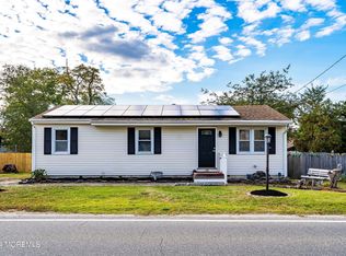 908 Beachwood Blvd, Beachwood, NJ