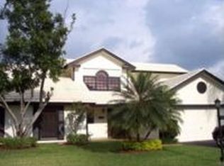 1610 W Oak Knoll Cir, Davie, FL 33324