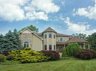 1662 Rachel Rd, Stroudsburg, PA 18360