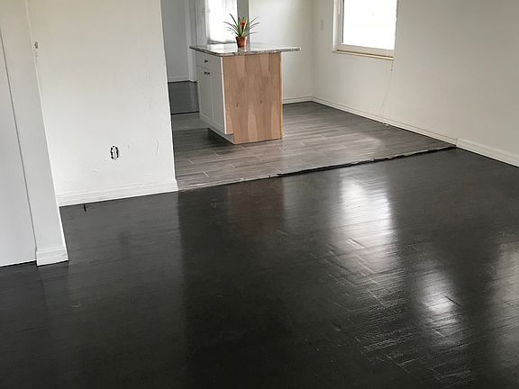 4th image of 1338 39th Ave N