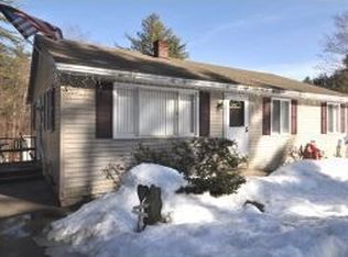 24 Chatel Rd, Goffstown, NH 03045