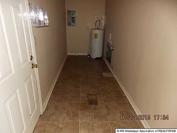 4th image of 740 Strickland Dr