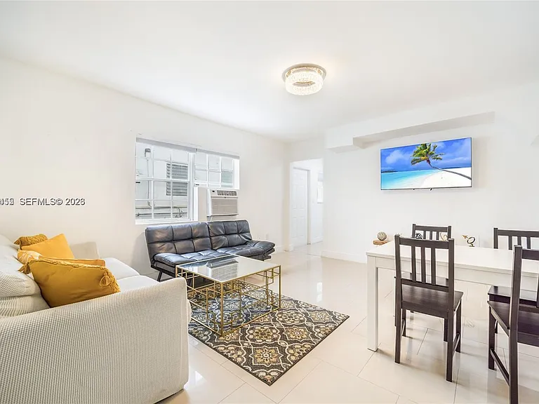 6966 Byron Ave #105 — Photo 3
