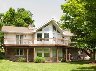 110 Zimmer Ln, Waynesburg, PA 15370