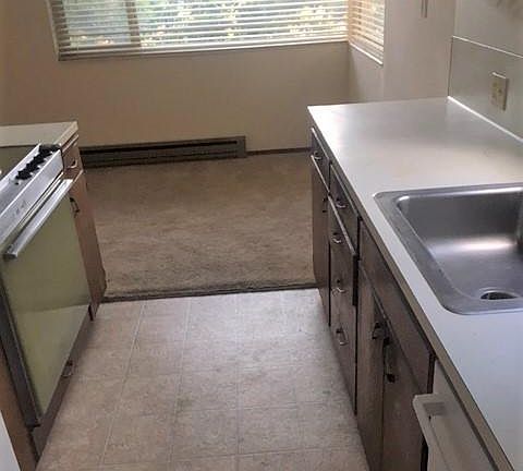 2nd image of 5038 11th Ave NE APT 3
