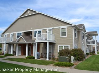 1422 Walton Dr UNIT 104, Ames, IA 50014