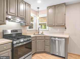 209 Cheddington Rd, Linthicum, MD 21090