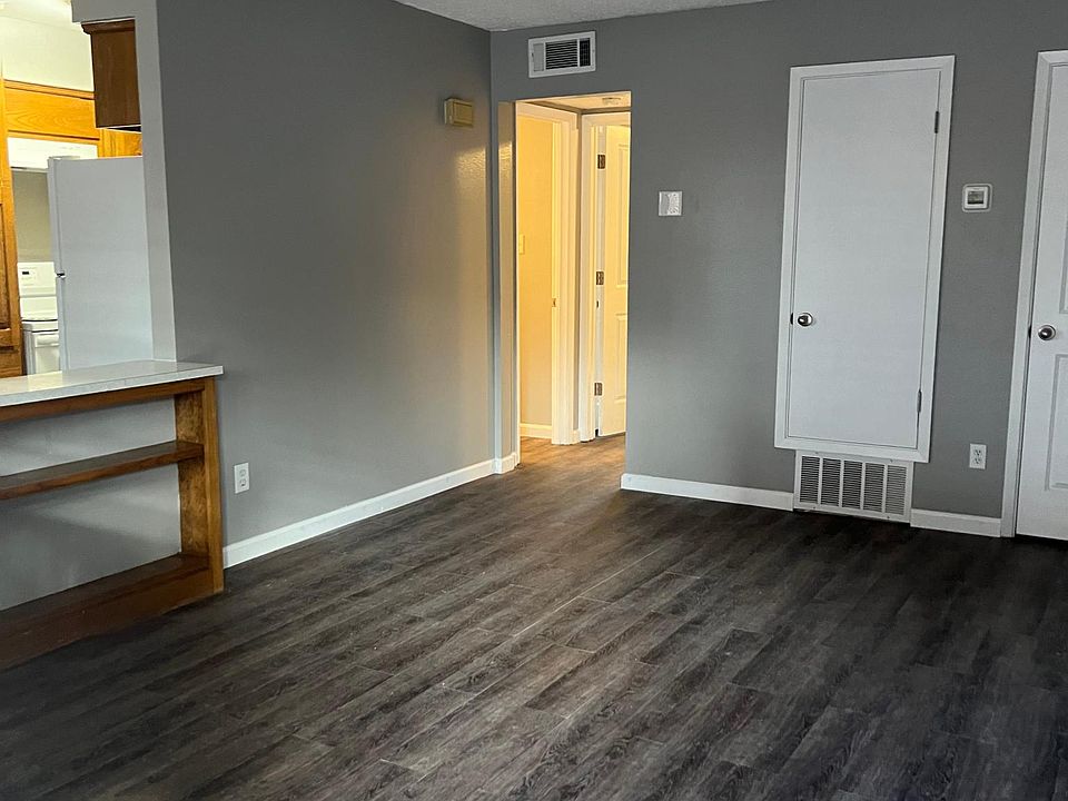 1st image of 3608 Lafayette Dr NE APT B