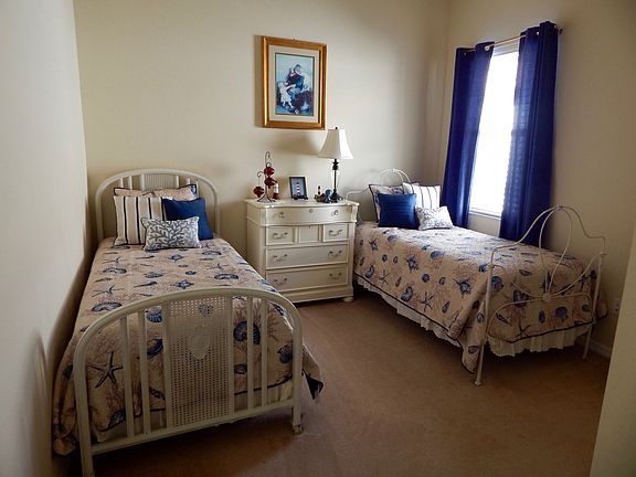 Guest bedroom #2