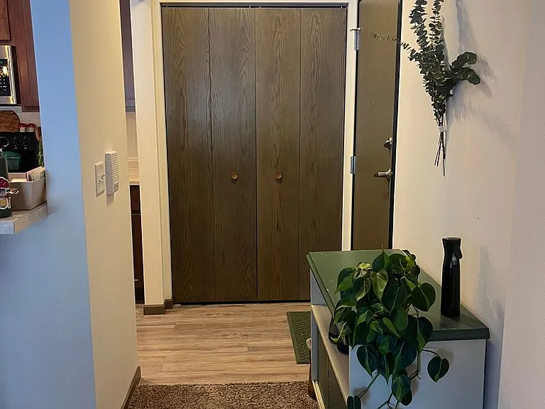 Pine Ridge Apartments — Photo 10