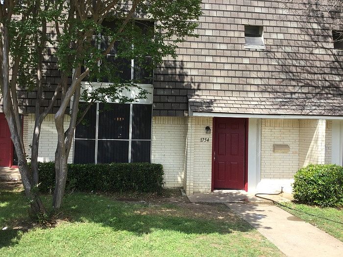 1st image of 1754 Farleigh Ct