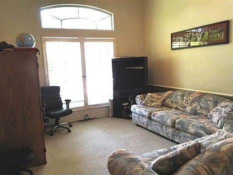 2nd image of 4510 Rosewood Dr