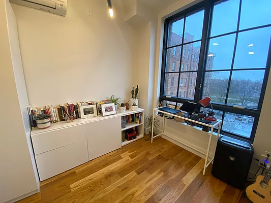 Rented by City Vista Inc | media 18