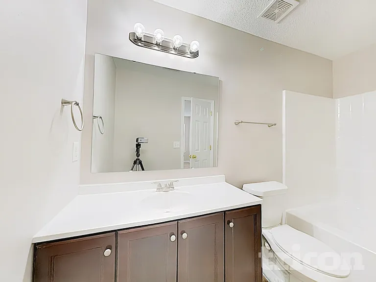3000 Grand Look Ct — Photo 9