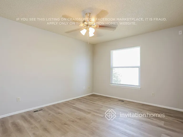 16803 E Nassau Dr — Photo 6