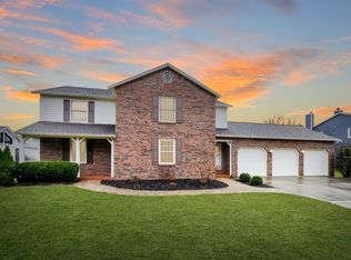 25 Pendleton Way, Bloomington, IL 61704