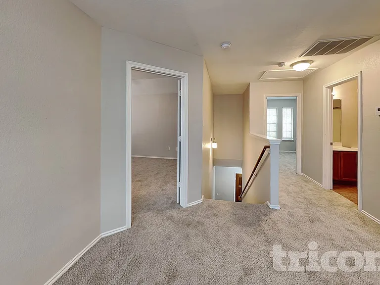 8210 Grissom Cir — Photo 17