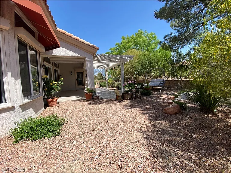 10013 Woodhouse Dr — Photo 27